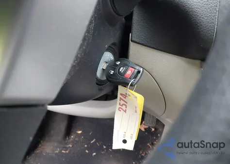 2015 Nissan Sentra S z USA, uszkodzony, nr VIN 3N1AB7AP3FY378737